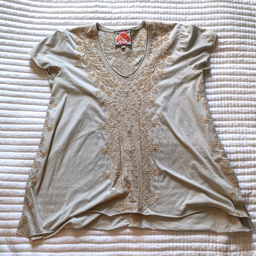 Johnny Was Embroidered Short Sleeved Top